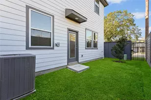 9815 Fulton Pk Ln, Houston, TX 77076 - Photo 15