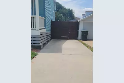 1409 Moody Street, Galveston, TX 77550 - Photo 17
