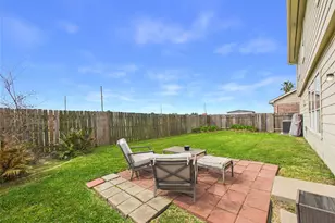 21719 Manitou Falls Ln, Katy, TX 77449 - Photo 17