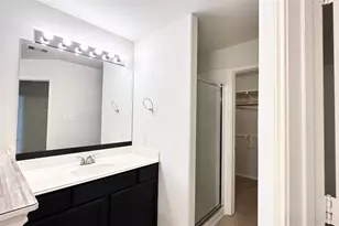 6818 Hampden Point Ct, Houston, TX 77040 - Photo 11