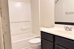 6818 Hampden Point Ct, Houston, TX 77040 - Photo 17