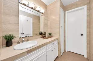 2711 Briarhurst Dr, Houston, TX 77057 - Photo 21