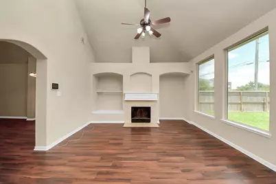 530 Majestic Ridge Drive, Houston, TX 77049 - Photo 11