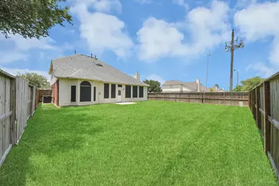 530 Majestic Ridge Drive, Houston, TX 77049 - Photo 33