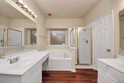 530 Majestic Ridge Drive, Houston, TX 77049 - Photo 23