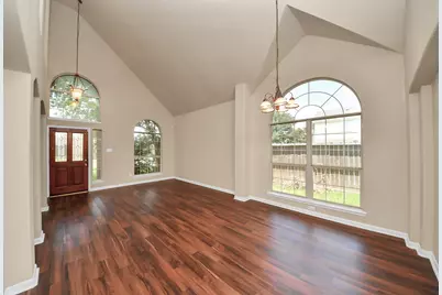 530 Majestic Ridge Drive, Houston, TX 77049 - Photo 3