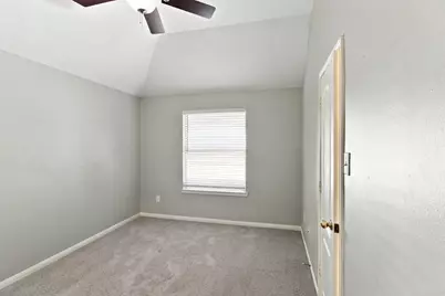 2208 Palm Lagoon Drive, League City, TX 77573 - Photo 9