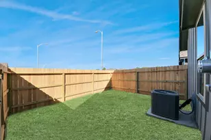 407 Legacy Point, Sealy, TX 77474 - Photo 23