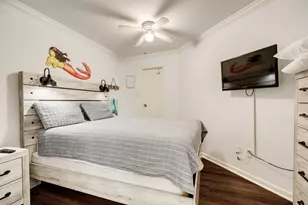 6300 Seawall Blvd, Galveston, TX 77551 - Photo 11
