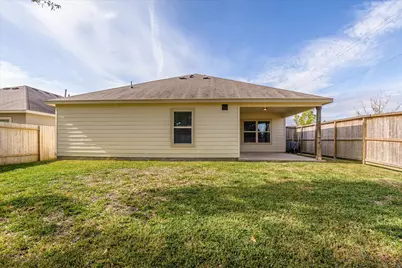 627 E Fairway Lake Drive, Alvin, TX 77511 - Photo 25