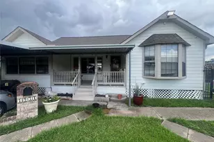 7931 Scanlock St, Houston, TX 77012 - Photo 1