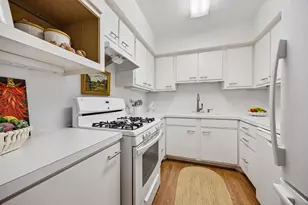 2600 Bellefontaine St, Houston, TX 77025 - Photo 9