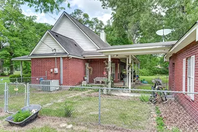 9881 Fosters Bend, Cleveland, TX 77328 - Photo 39