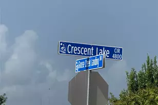 4810 Crescent Lake Circle, Baytown, TX 77521 - Photo 3