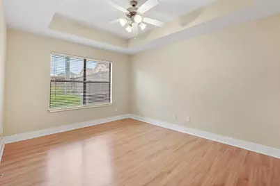 3576 Link Valley Drive, Houston, TX 77025 - Photo 7