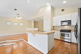 3576 Link Valley Dr., Houston, TX 77025 - Photo 11