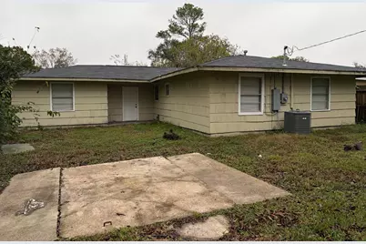 6122 Glenhurst Drive, Houston, TX 77033 - Photo 17