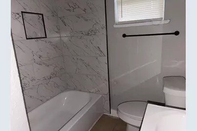 6122 Glenhurst Drive, Houston, TX 77033 - Photo 13