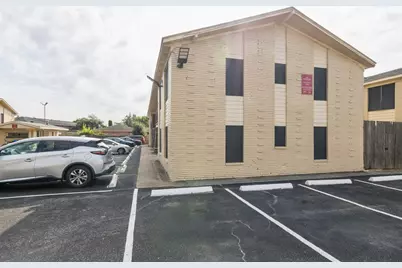 3641 N Macgregor Way #31, Houston, TX 77004 - Photo 3