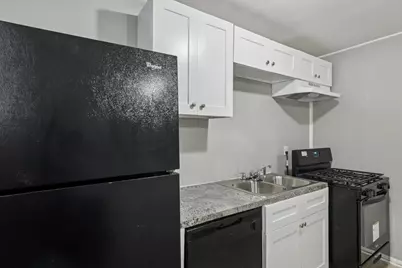 3641 N Macgregor Way #31, Houston, TX 77004 - Photo 13