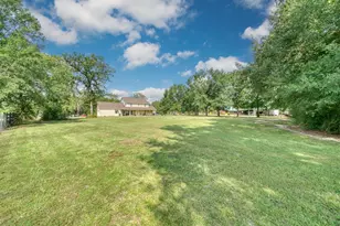 26 Woodland Hills Dr, Huntsville, TX 77320 - Photo 45