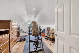 26 Woodland Hills Dr, Huntsville, TX 77320 - Photo 37