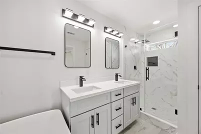 1501 Cavalcade Street, Houston, TX 77009 - Photo 9