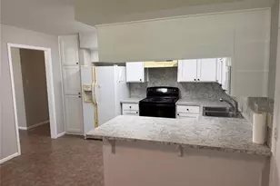 719 Pine Terrace Rd, Prairie View, TX 77445 - Photo 3