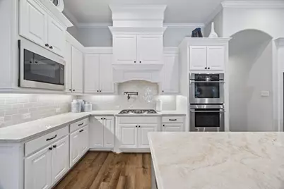 6407 Dexter Bluff Court, Sugar Land, TX 77479 - Photo 3