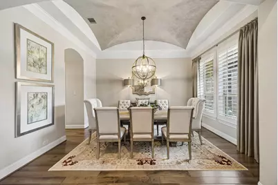 6407 Dexter Bluff Court, Sugar Land, TX 77479 - Photo 9