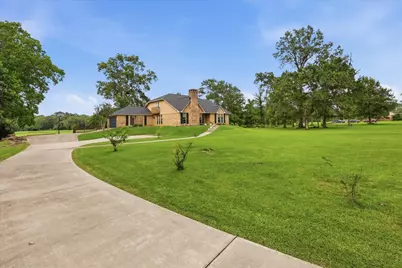 330 W Pineshadows Drive, Sour Lake, TX 77659 - Photo 39