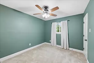 330 W Pineshadows Dr, Sour Lake, TX 77659 - Photo 25