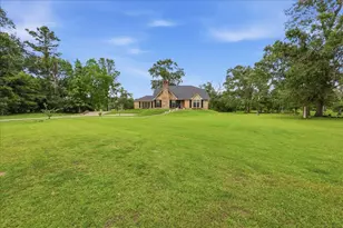 330 W Pineshadows Dr, Sour Lake, TX 77659 - Photo 43