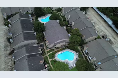 2021 Spenwick Drive #216, Houston, TX 77055 - Photo 3