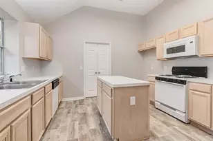 3026 Silver Spring Trail, Katy, TX 77449 - Photo 15