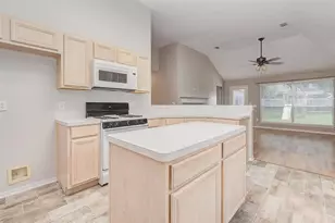 3026 Silver Spring Trail, Katy, TX 77449 - Photo 17