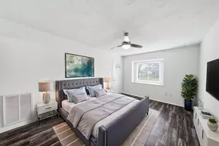 802 E Stadium Ct, Friendswood, TX 77546 - Photo 23