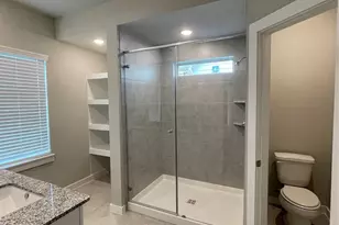 5026 Mint Orchard Dr, Houston, TX 77066 - Photo 9