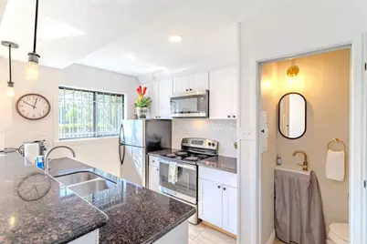 3809 N Braeswood Boulevard #14, Houston, TX 77025 - Photo 9