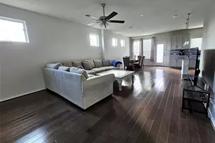 3234 Longleaf Meadows Dr, Houston, TX 77063 - Photo 7