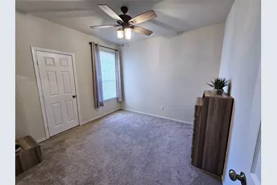 3234 Longleaf Meadows Drive, Houston, TX 77063 - Photo 31