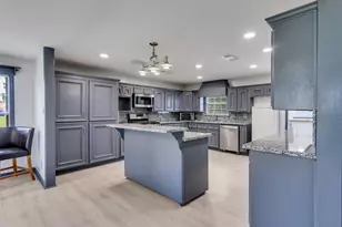2000 Bob Smith Rd, Baytown, TX 77521 - Photo 7