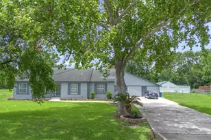 2000 Bob Smith Rd, Baytown, TX 77521 - Photo 31