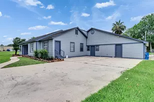 2000 Bob Smith Rd, Baytown, TX 77521 - Photo 27