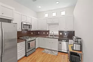 2710 Hullsmith Dr, Houston, TX 77063 - Photo 3