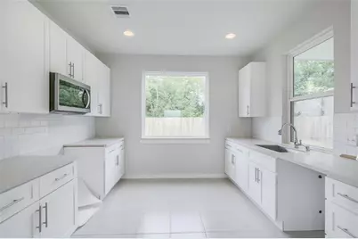4501 Stassen Street, Houston, TX 77051 - Photo 35