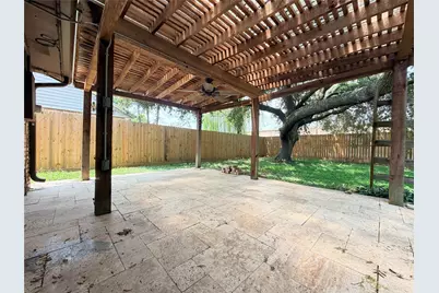 804 Driftwood Street, League City, TX 77573 - Photo 17
