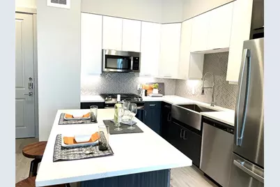 401 W 25th St Street #2408, Houston, TX 77008 - Photo 5