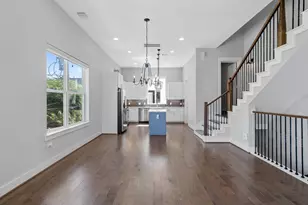 1114 W 15th 1/2 St, Houston, TX 77008 - Photo 31