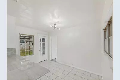 3302 Chestershire Drive, Pasadena, TX 77503 - Photo 9